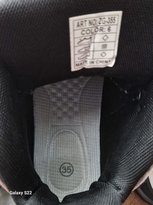 Adidas copii marimea 35