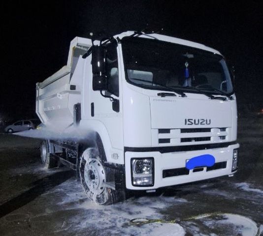 10 tonnalik ISUZU samosval 2024 sotiladi