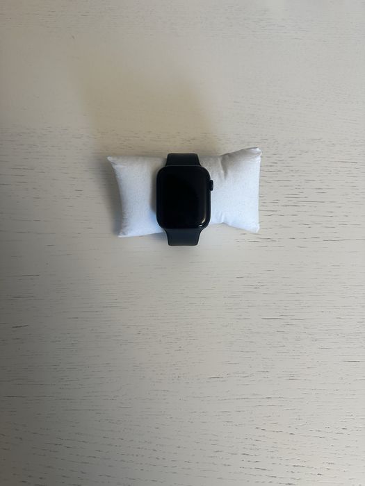 Продам Apple Watch 7 серии, 45мм, оригинал