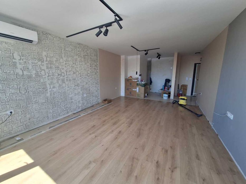 Продава се Двустаен апартамент в Пловдив, Съдийски - 68 кв.м за 863 €/кв.м - Снимка #2