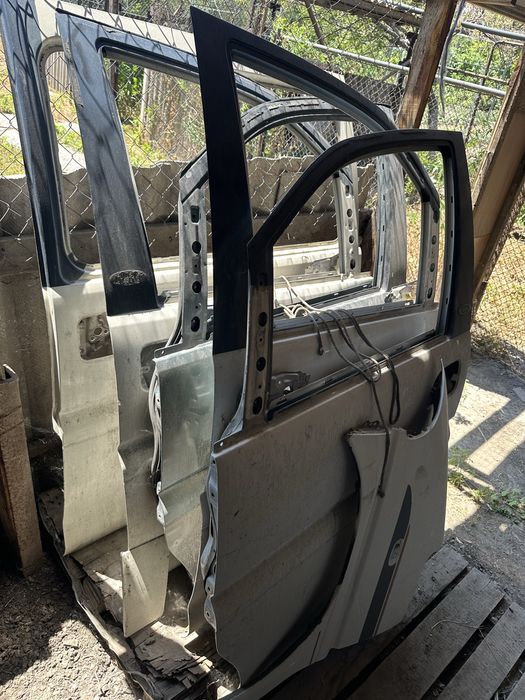 Запчасти на делику