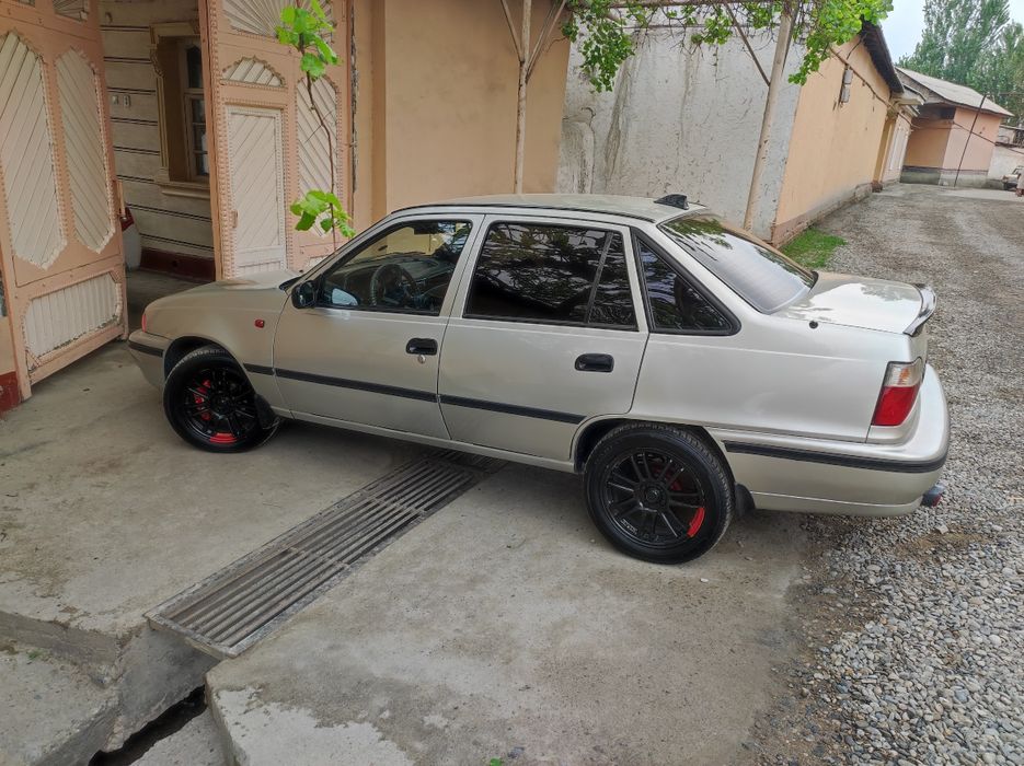 Yaxshi holatdagi diska sotiladi