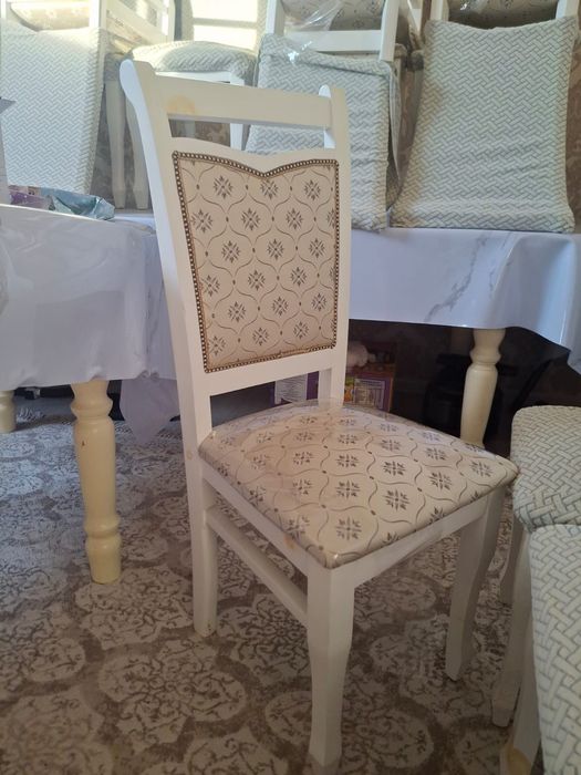 Стулья в отличном состояние