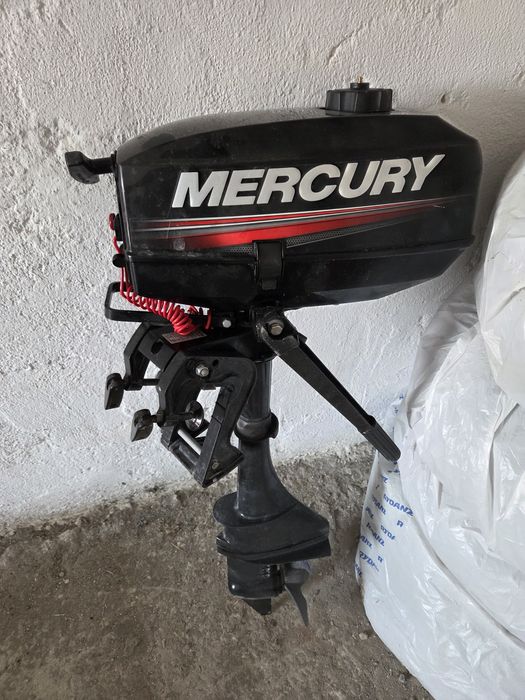 Матор меркури 3.3 срочно