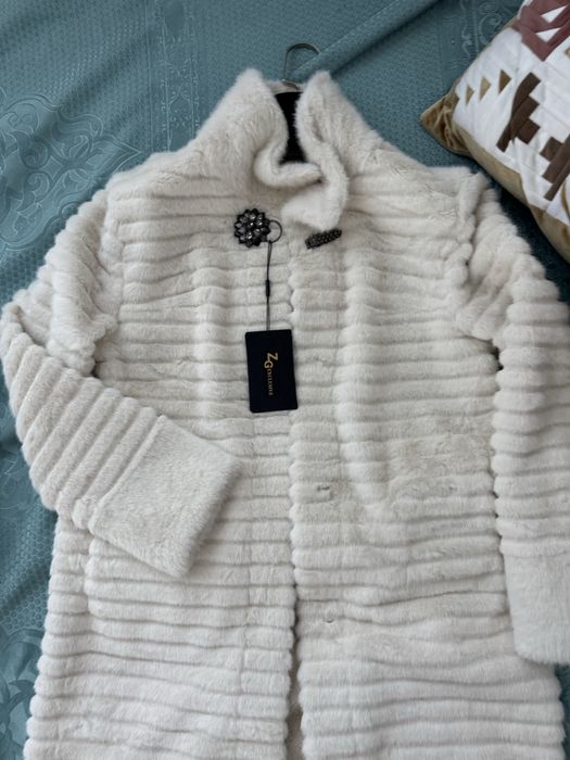 Состояние новый шуба длинные