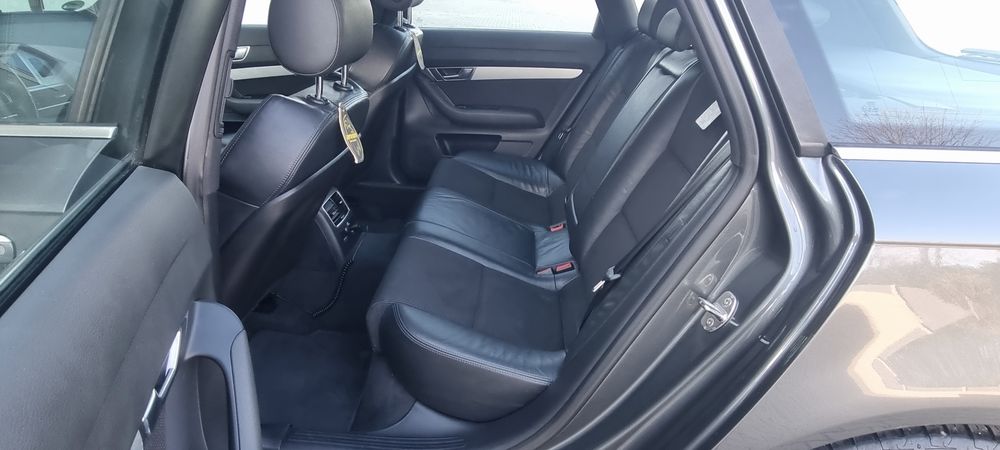 Audi A6 S-LINE  Automat / NAVI MMI / Bi xenon /leed /Rotor 19