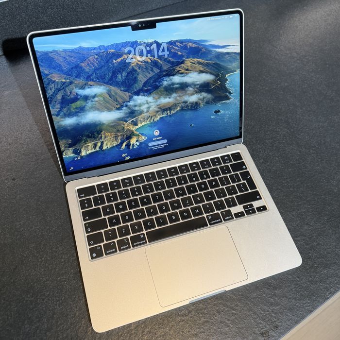 Macbook air 13 inch M2 2022 Ca Nou, Starlight 256Gb SSD