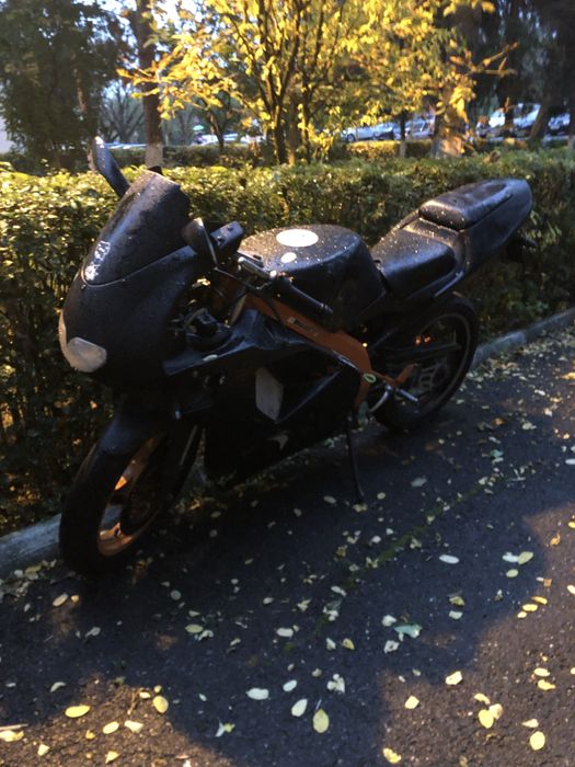 Vand scuter/moped/Motocicleta aprilia RS 50