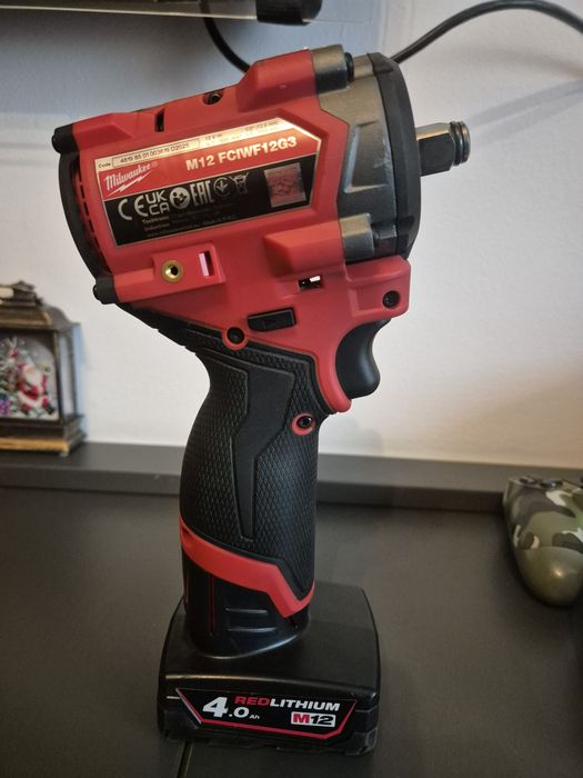 Milwaukee impact m12 745nwm fciwf12g3