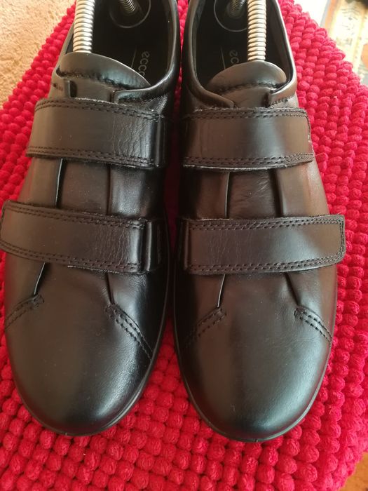 Pantofi noi Ecco nr 42 piele unisex
