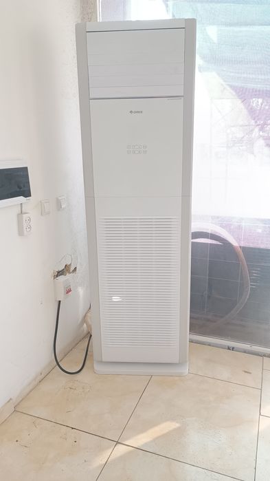 Konditsioner Gree invektor 48