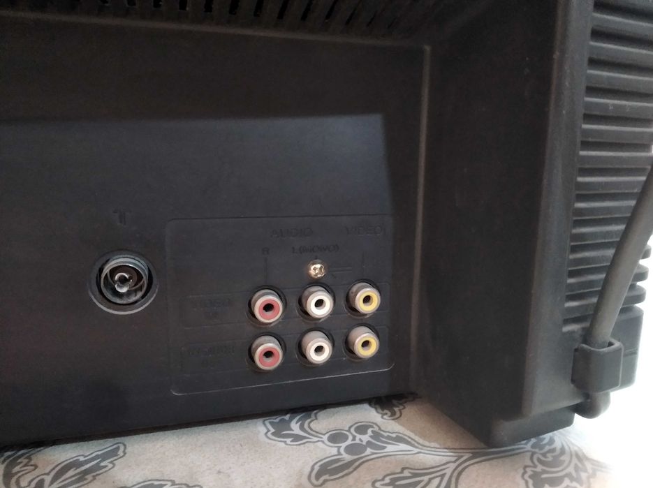 Телевизор Sony (53см). Televizor.