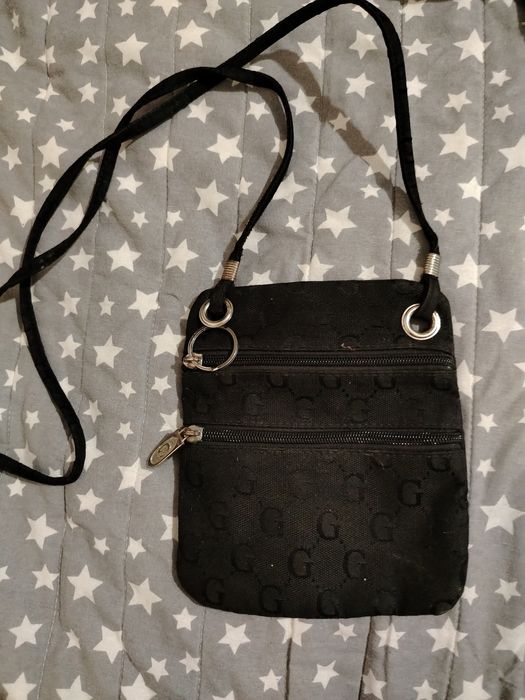 Дамски несесери и портмонета