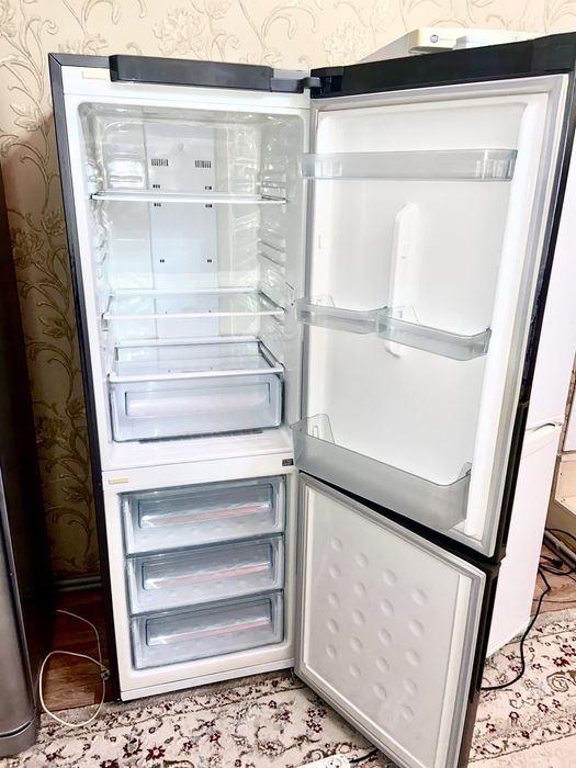 Продам холодильник Самсунг рабочая