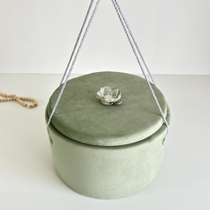 Trusou personalizat pentru botez din muselina + cufar buretat