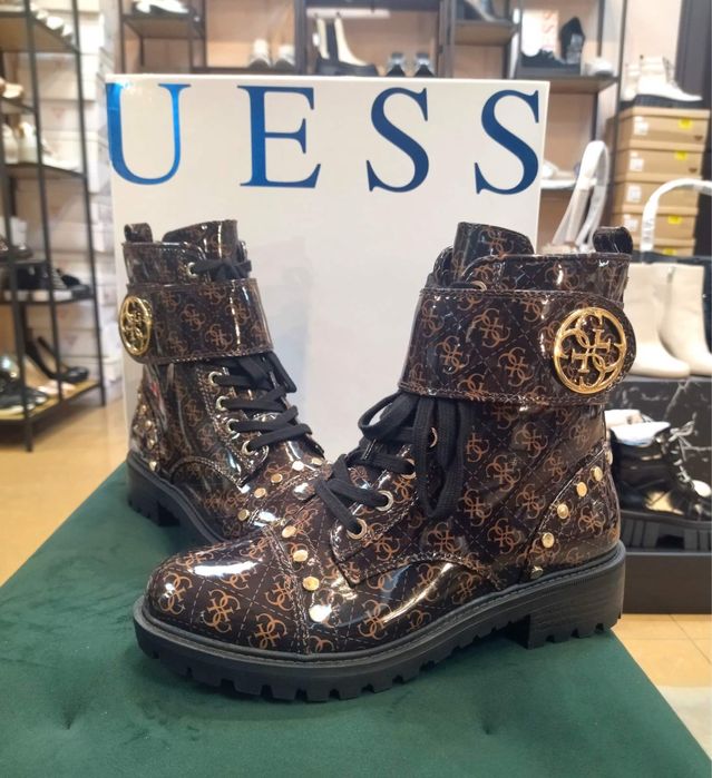Дамски боти GUESS оригинал малък дефект 35.36.37