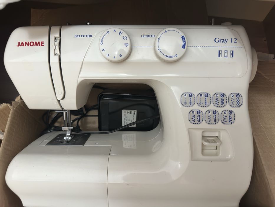 швейная  машина  Janome
