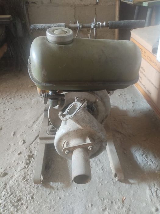 Продам водапомпу для полива