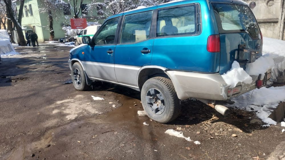 Ниссан террано 95