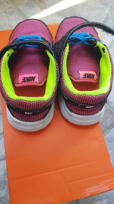 Детски маратонки за момиче Nike 23.5