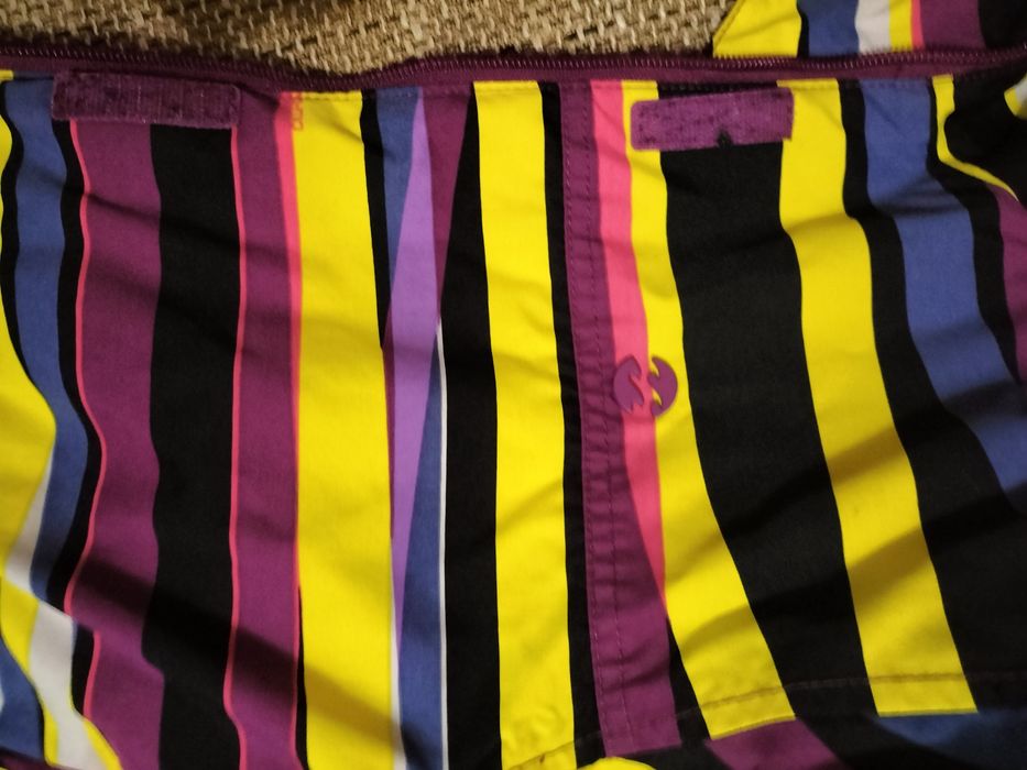 Vând Geacă BillaBong Damă mărimea S!