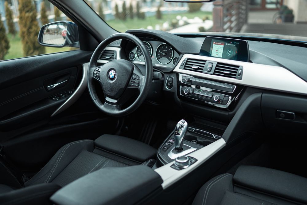 Bmw Seria 3 F30 318D 2.0 Diesel 150CP 2019 iDrive app POSIBILITATE RATE
