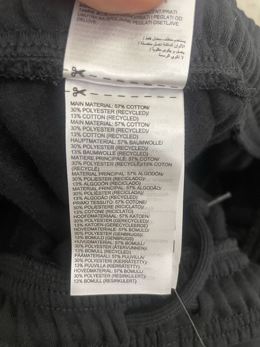 Женские трикотажные штаны фирмы Reebok