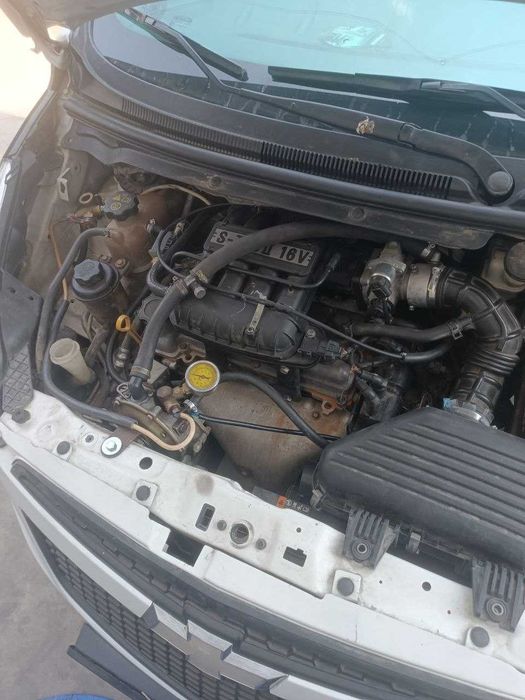 Продам chevrolet spark 2011