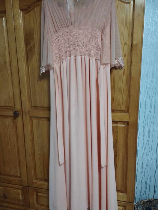 Официална рокля!