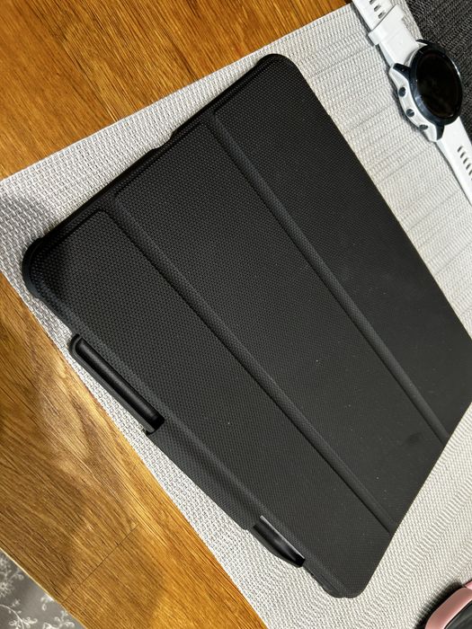 Spigen калъф за iPAD pro 4-то поколение 11’ размер на екрана