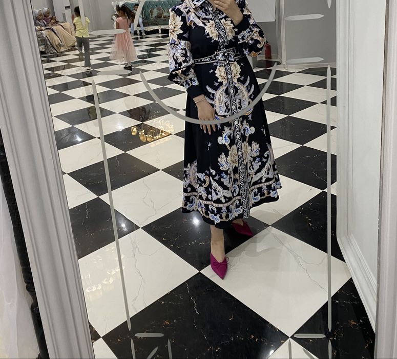 платье длинное, 48-50 размер