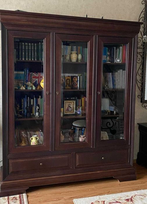 Vand vitrina Mobexpert