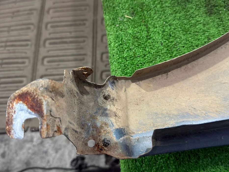 ARIPA DREAPTA FAȚĂ LAND ROVER Freelander II 2009 2.2 DIESEL DW12 SUV COD OEM LR005867 6H5216015AL 2006-2014