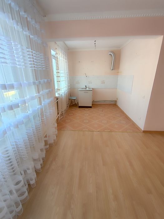 3-комн кв (1-40, 4 эт)