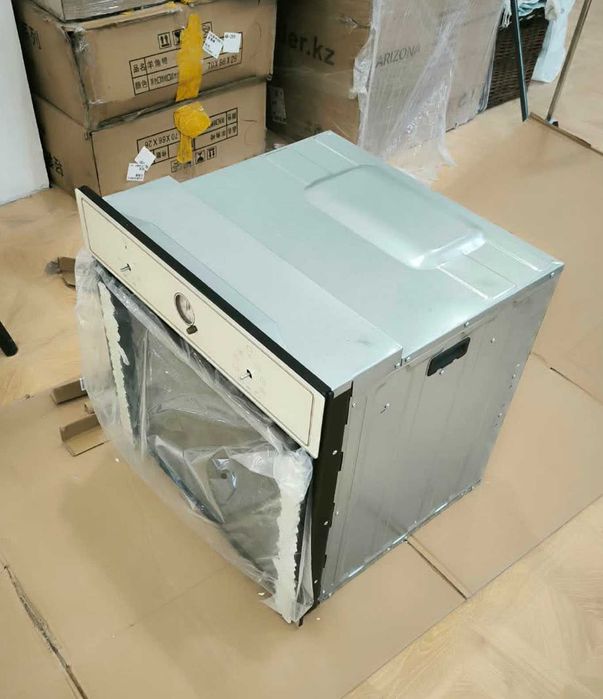 Духовой шкаф Baumatic-PRO EB-56ECG-8A38YIII, (с дефектом)