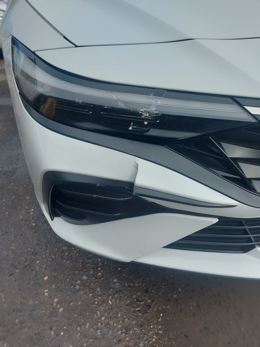 Передная фара Hundai Elantra 7g