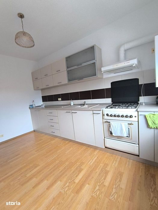 Spatiu comercial Bucium la strada, in intersectia cu str. Trei Fantani