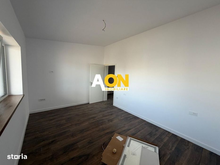 1/2 Duplex 4 Camere, 3 Bai, 2 Balcoane, 431mp Teren