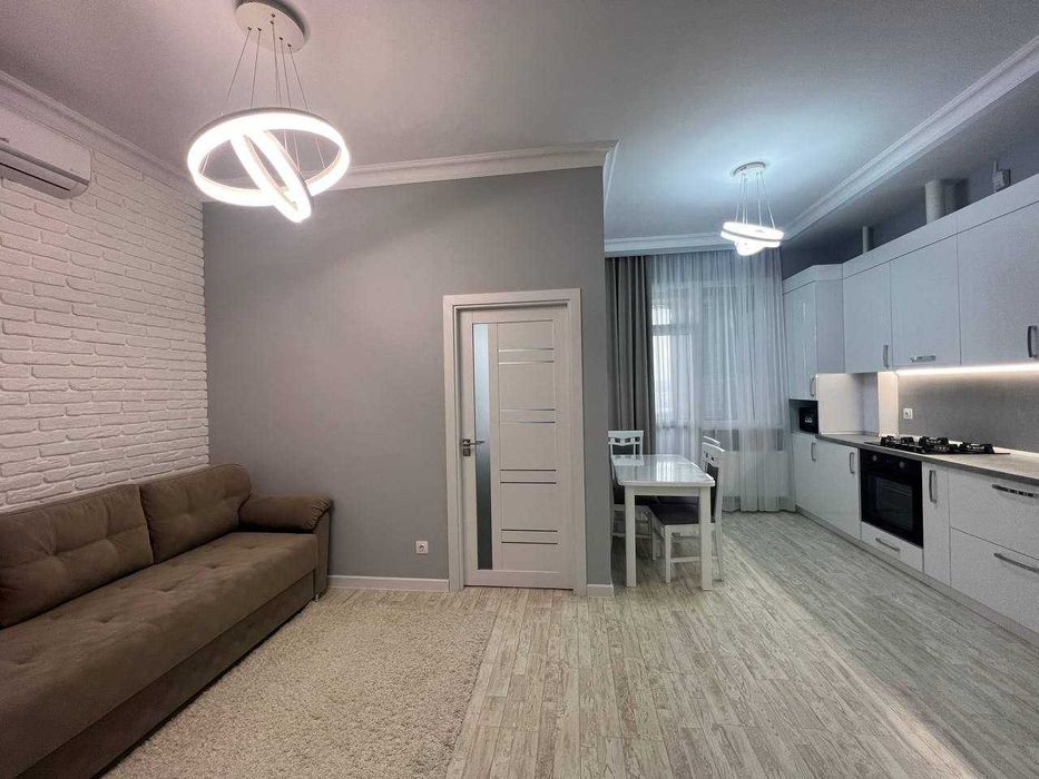 Дава се под наем Двустаен апартамент в Пловдив, Въстанически - 65 кв.м за 382.5 € - Снимка #3