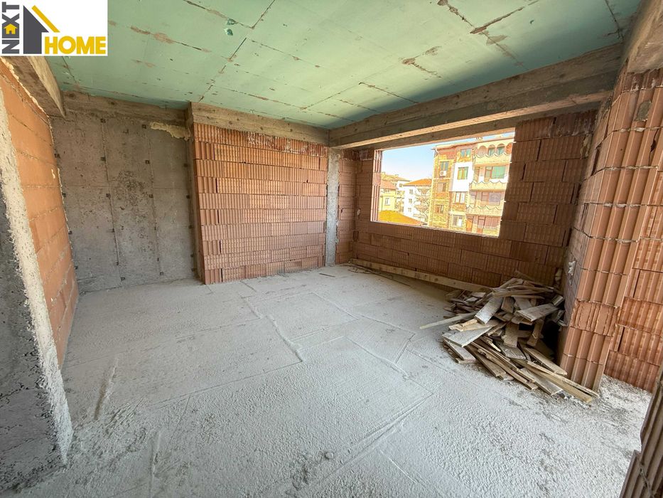 Продава се Тристаен апартамент в Асеновград - 91 кв.м за 992 €/кв.м - Снимка #17