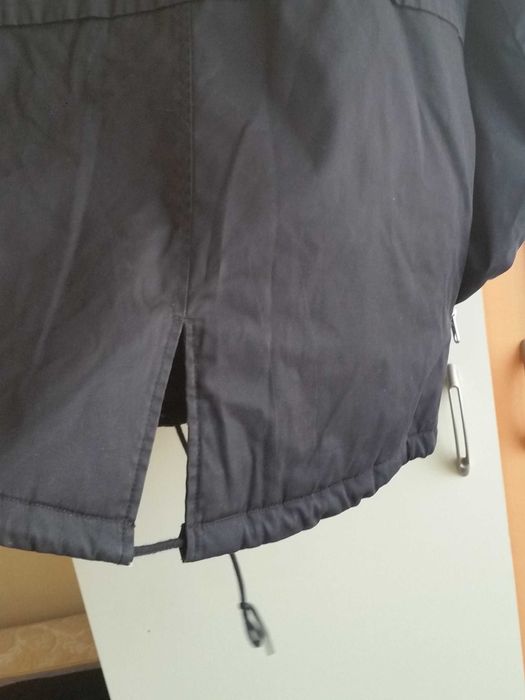 Мъжка грейка без  никакви забележки почти нова е Размер Л