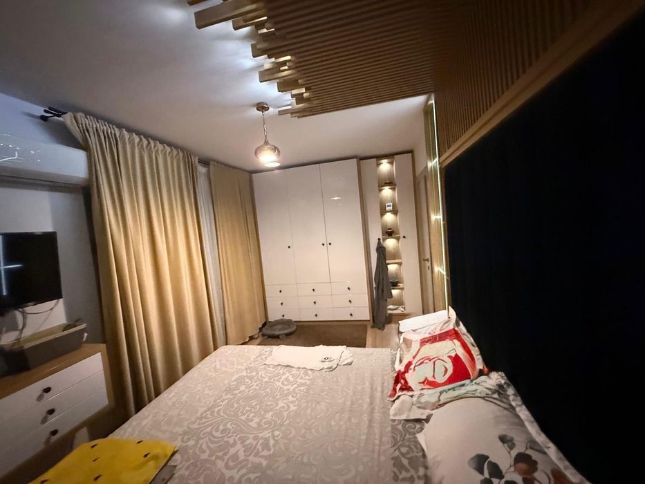 Vând apartament 2 camere decomandate Iasi -Complex HIMSON