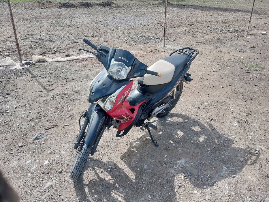 Продаётся оригинал honda doris очень шустрым опять