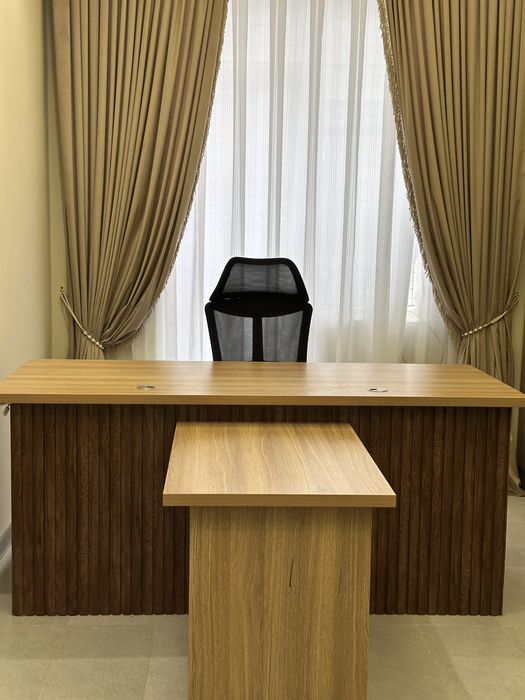 Ofisniy stol stul sotiladi