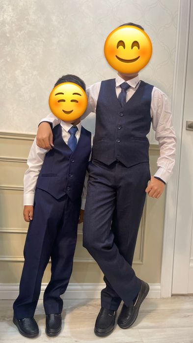 Продам костюм тройку на мальчика