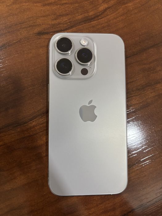 iphone - 15 pro natural titanium