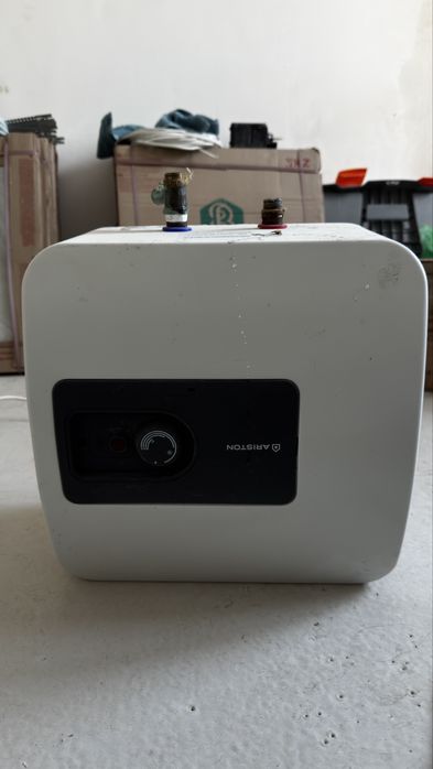 Продам водонагреватель