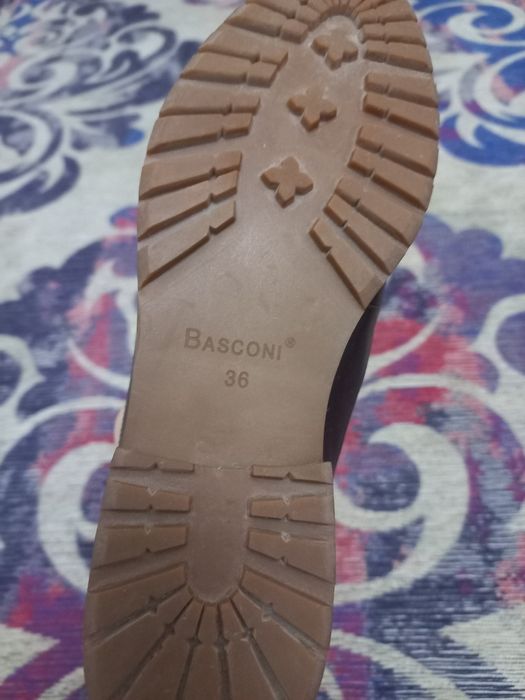 Новая кожаная обувь Basconi
