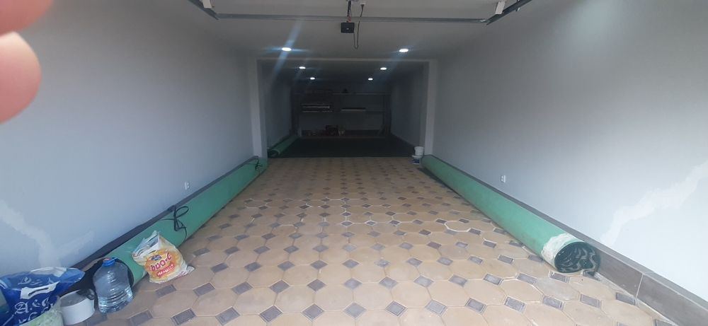 Гараж большой с электро воротами