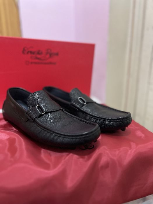 SROCHNO!!!Juda yengil va yumshoq charm mokasinlar (erkaklar uchun)